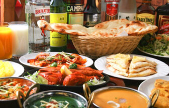 多国籍料理Khana Pina